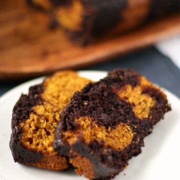 vegan chocolate pumpkin loaf cake