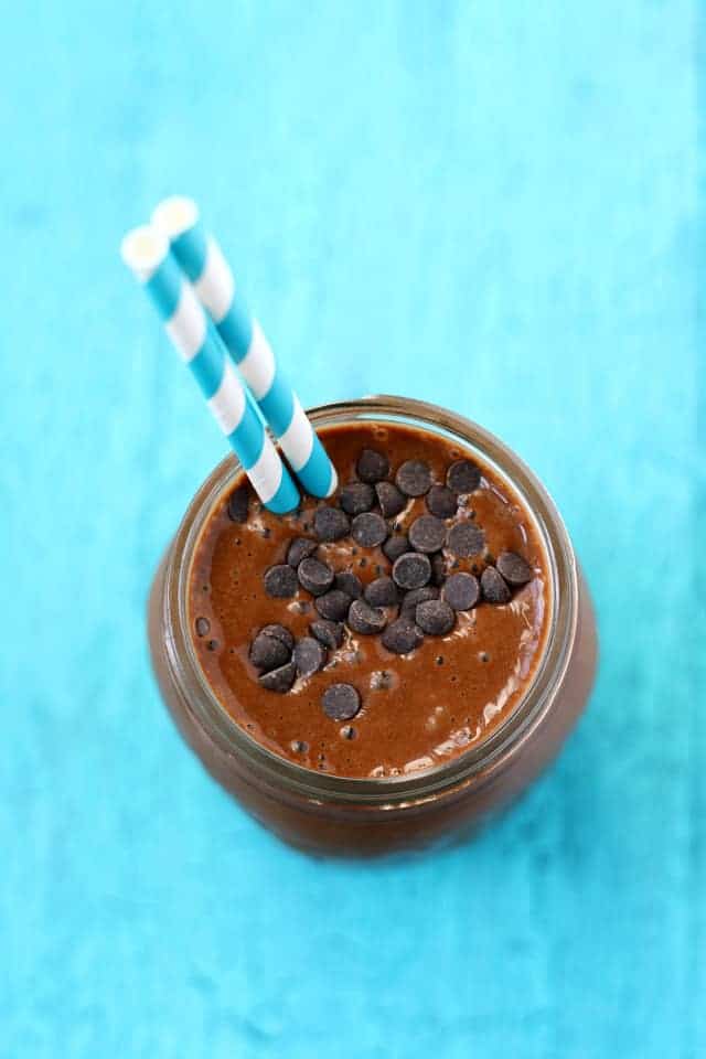 A tasty dairy free chocolate milkshake made with frozen bananas.  Refined sugar free, perfect for dessert or breakfast!