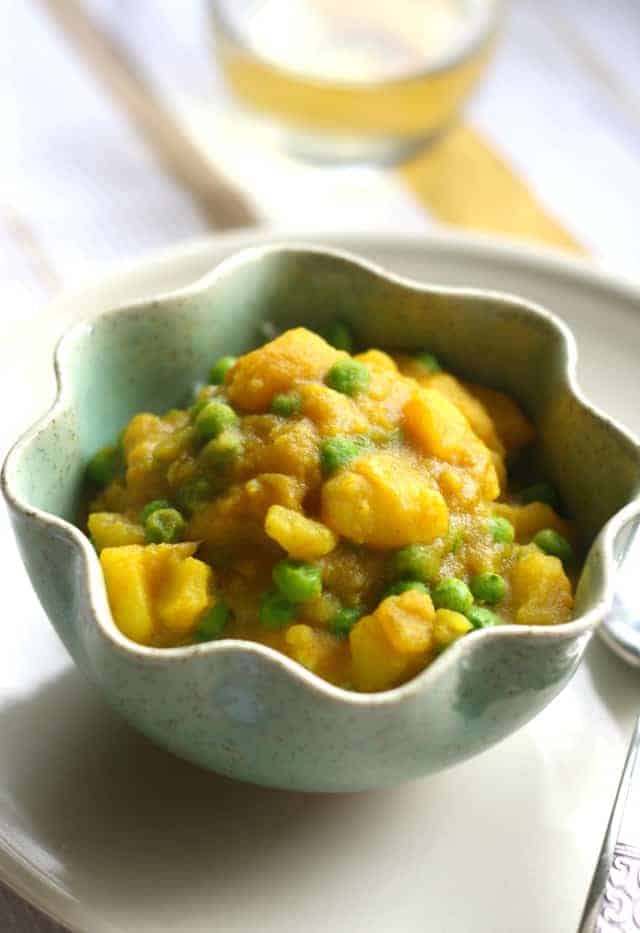 spicy potatoes and peas