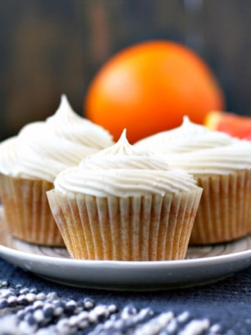 fluffy vegan orange cupcakes