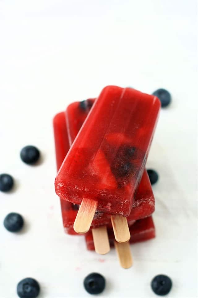 berry tea popsicles with blueberries