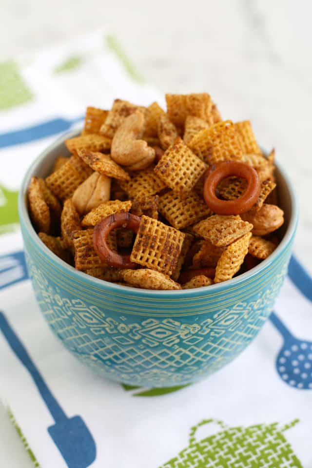 gluten free chex mix in a blue bowl