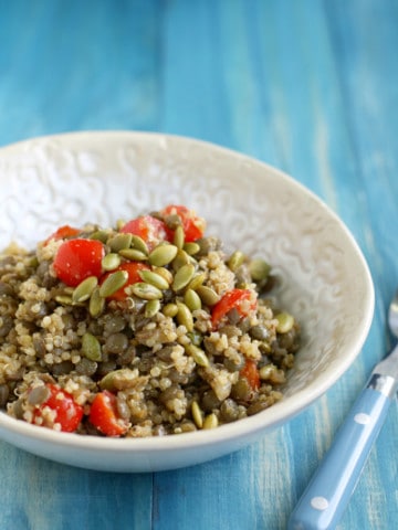 Lentil quinoa and pepita salad - a delicious and healthy side! #vegan #glutenfree