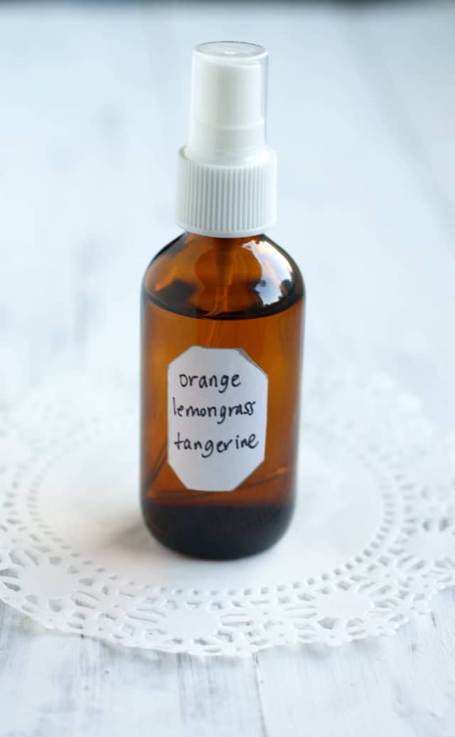 DIY Essential Oil Homemade Perfume - easy to make and all natural. 
