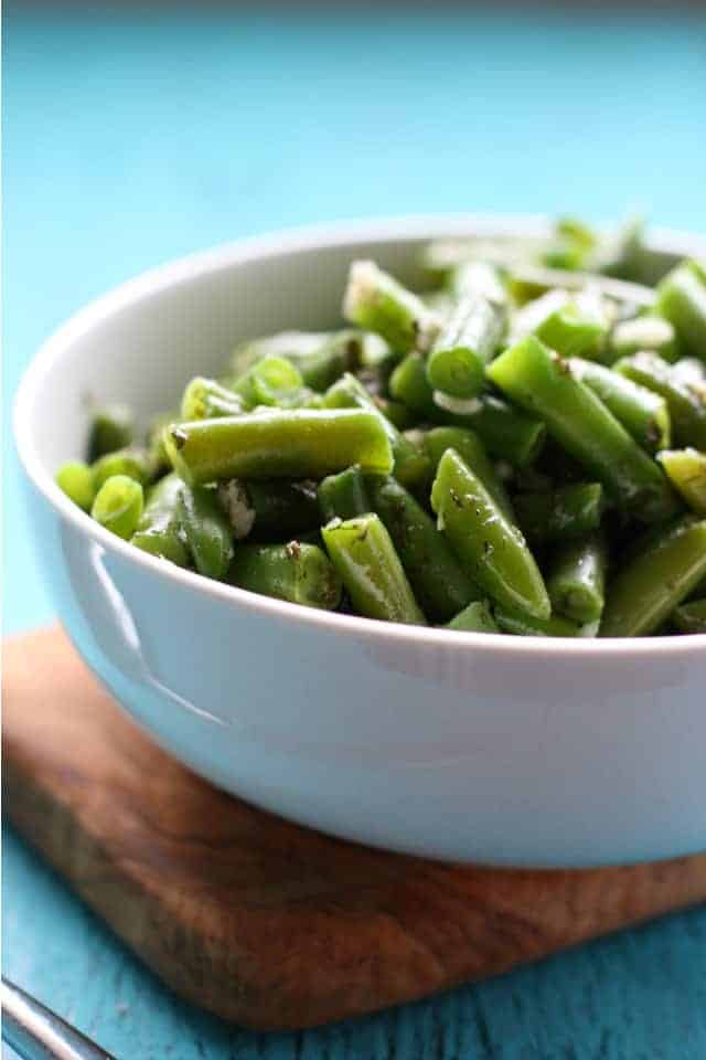 Garlic and dill make these green beans extra flavorful. Fresh or frozen green beans work well in this recipe. 