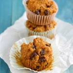Gluten free and vegan pumpkin muffins with chocolate chips and pecans. Delicious and moist. #muffins #pumpkin