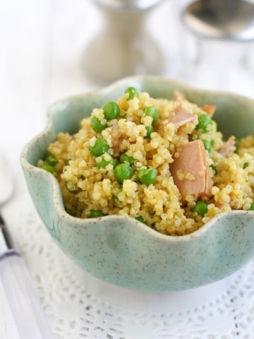 A delicious quinoa salad with ham and peas and finished with a tasty honey mustard dressing.