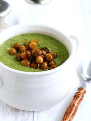 Creamy broccoli soup topped with roasted chickpeas - the perfect combination! Vegan and gluten free.