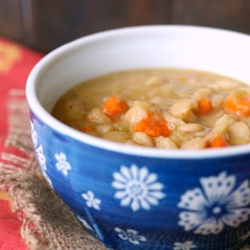 slow cooker bean soup recipe