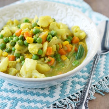 A delicious vegan and nut free vegetable coconut curry! Quick, tasty, and healthy.