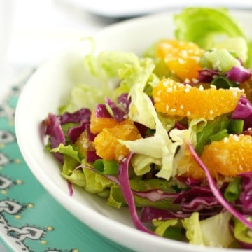 Light and refreshing crisp romaine lettuce topped with juicy oranges and a sesame dressing.