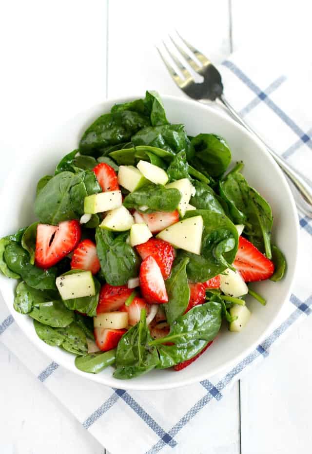 spinach strawberry salad