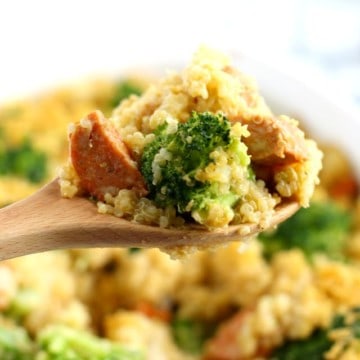 A cheesy, tasty quinoa casserole that's full of broccoli and sausage. Tasty and healthy comfort food! Gluten free recipe.