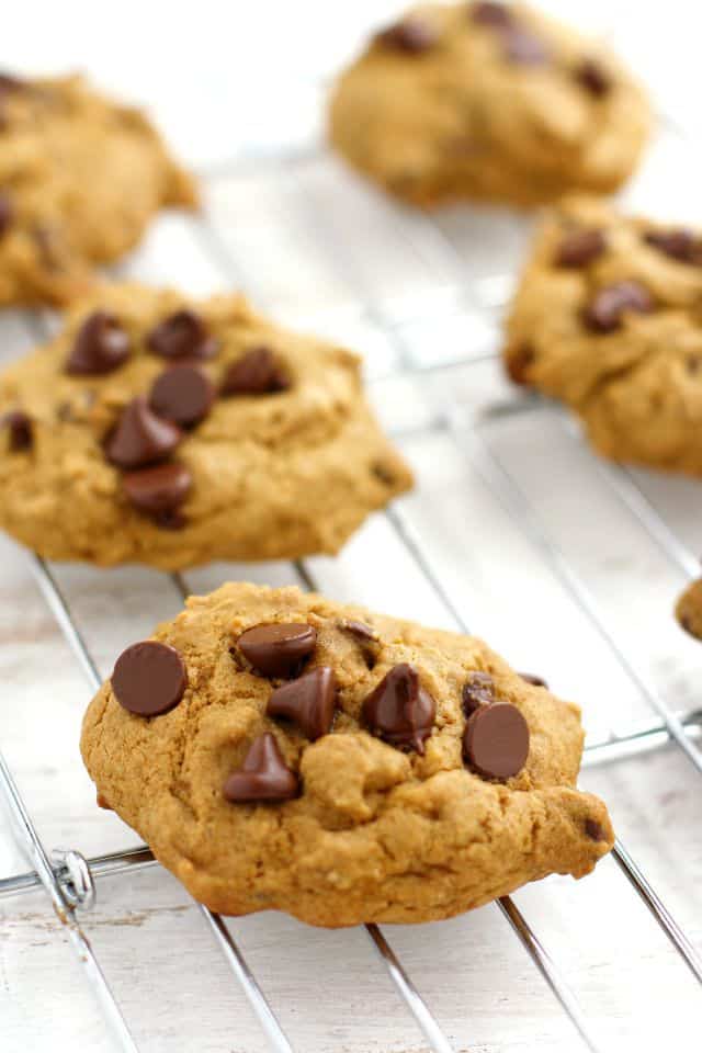 easy banana cookies with chocolate chips