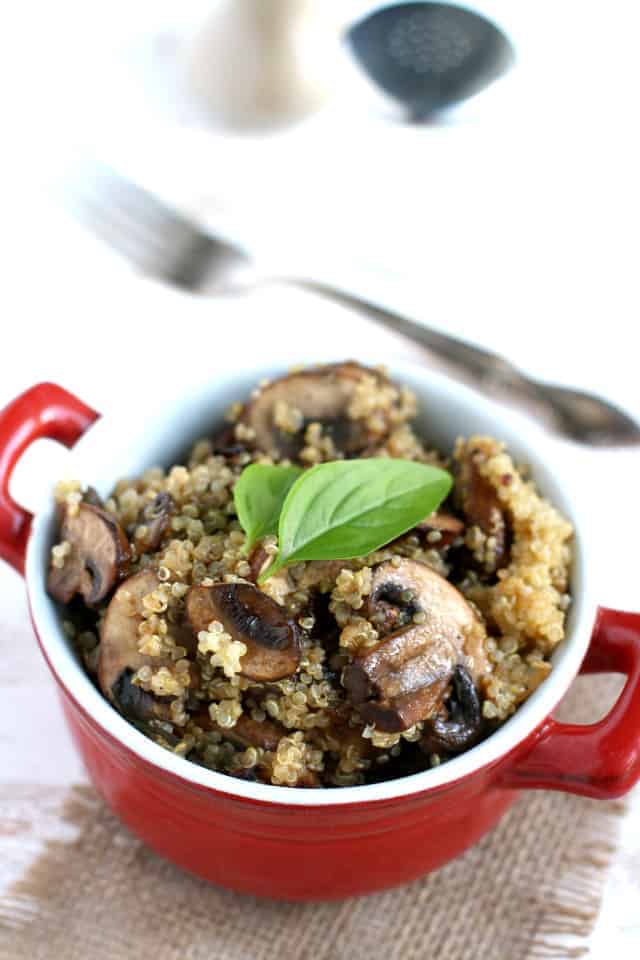 Garlic mushroom quinoa