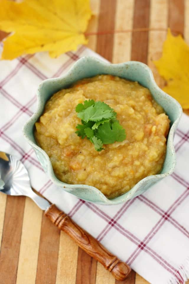 Warm and hearty yellow split pea soup made in the slow cooker! #glutenfree #vegan AD