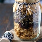 Make this easy and tasty granola to give as a gift or to enoy for yourself! The perfect healthy breakfast or snack.
