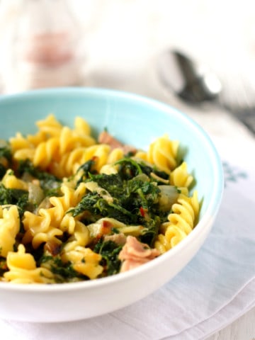 Ham, spinach, and a creamy sauce make this pasta dish delicious and comforting! Dairy free recipe.