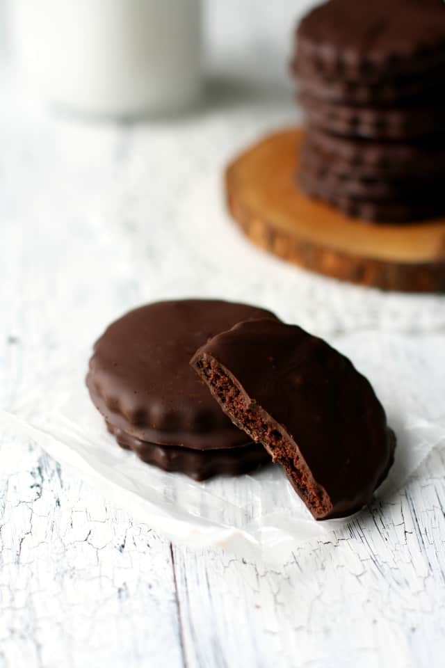 homemade chocolate thin mint cookies