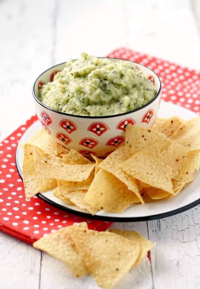 A creamy and healthy dip made from zucchini, white beans, and garlic.