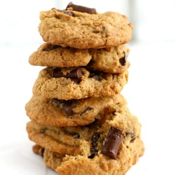 Comparison of store bough gluten free flour blends and a chocolate chip cookie recipe.