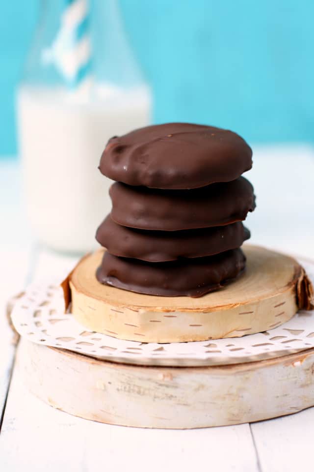 stack of chocolate tagalong cookies