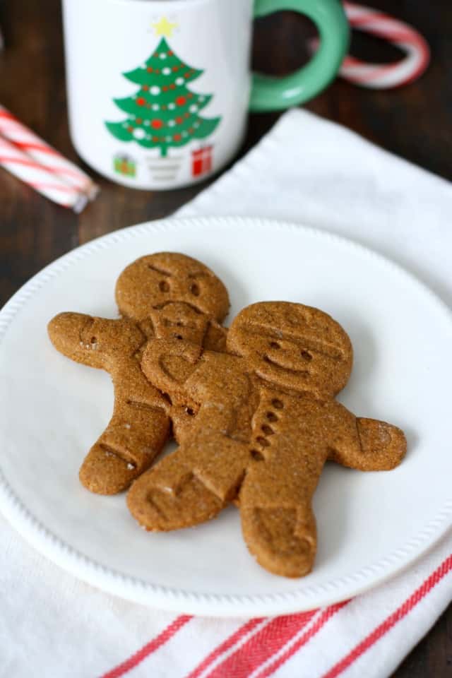 vegan gluten free gingerbread men cookies