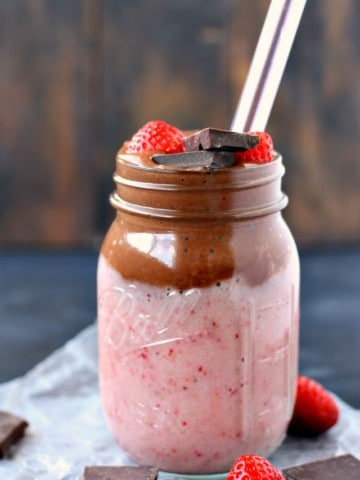 dairy free chocolate strawberry smoothie