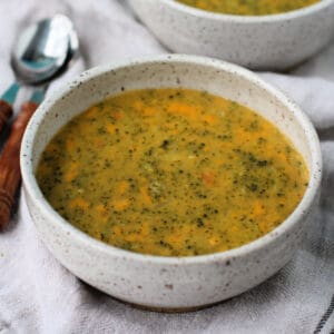 creamy vegan broccoli soup