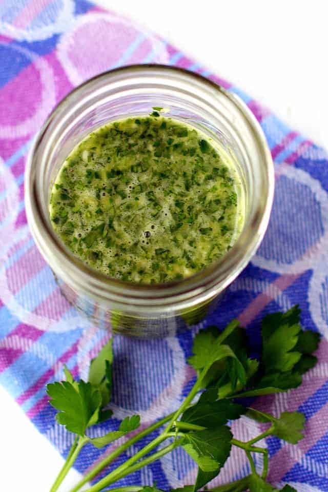easy green sauce made with fresh herbs