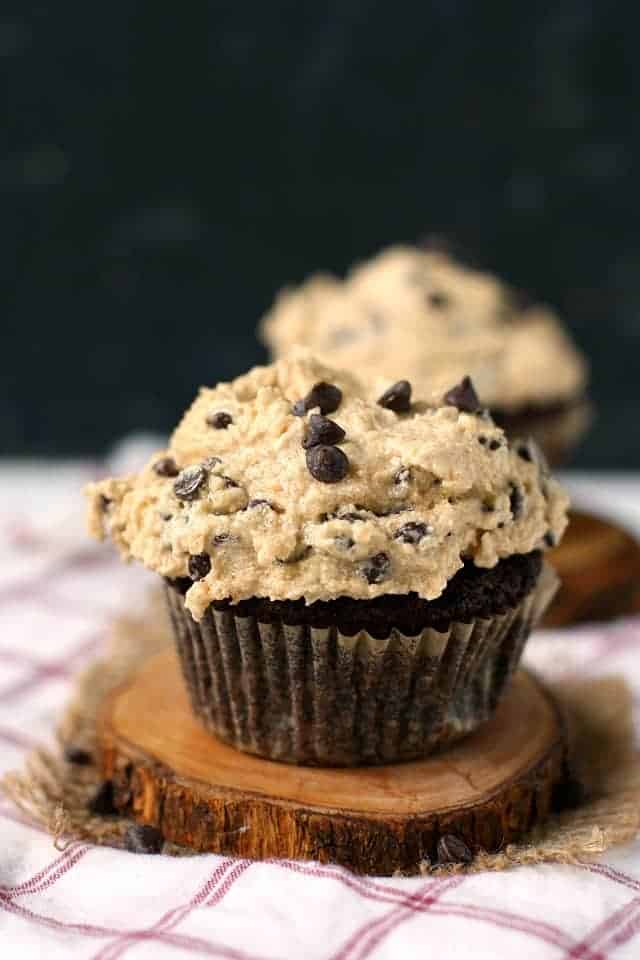 vegan chocolate cupcakes with cookie dough icing
