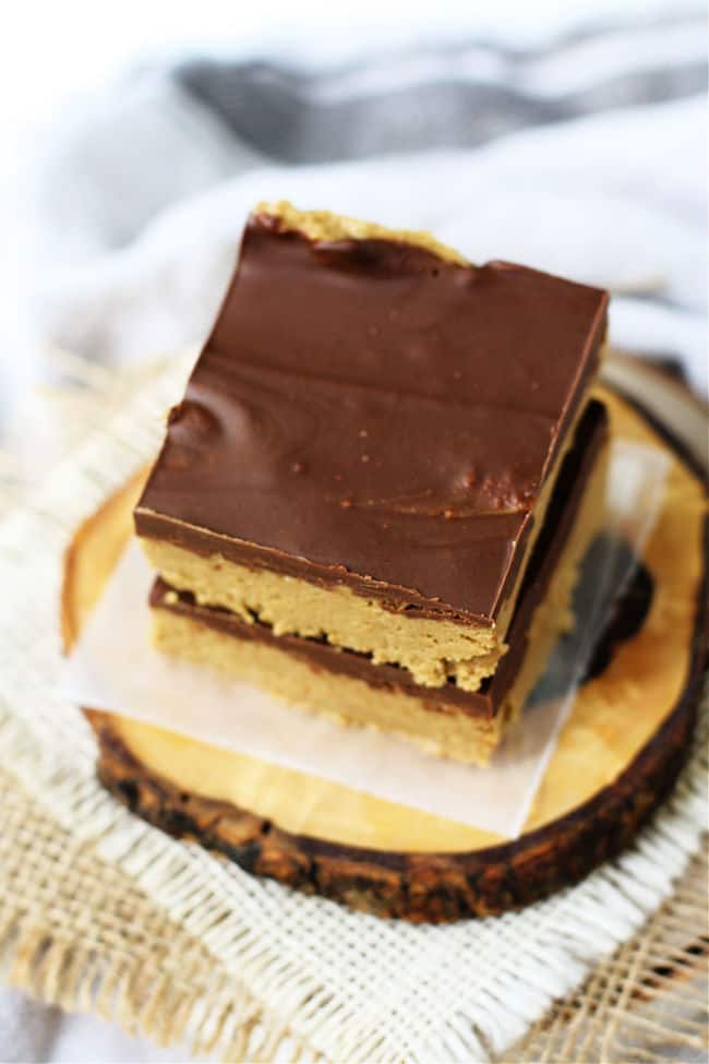 no bake chocolate sunbutter bars on a wooden plate