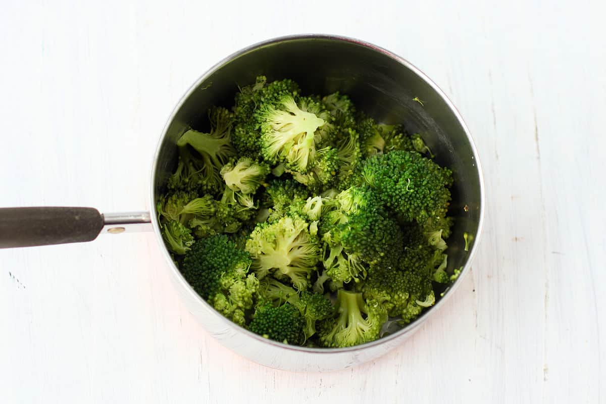 steamed broccoli in pan