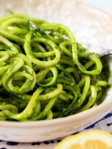 easy zoodles with pesto