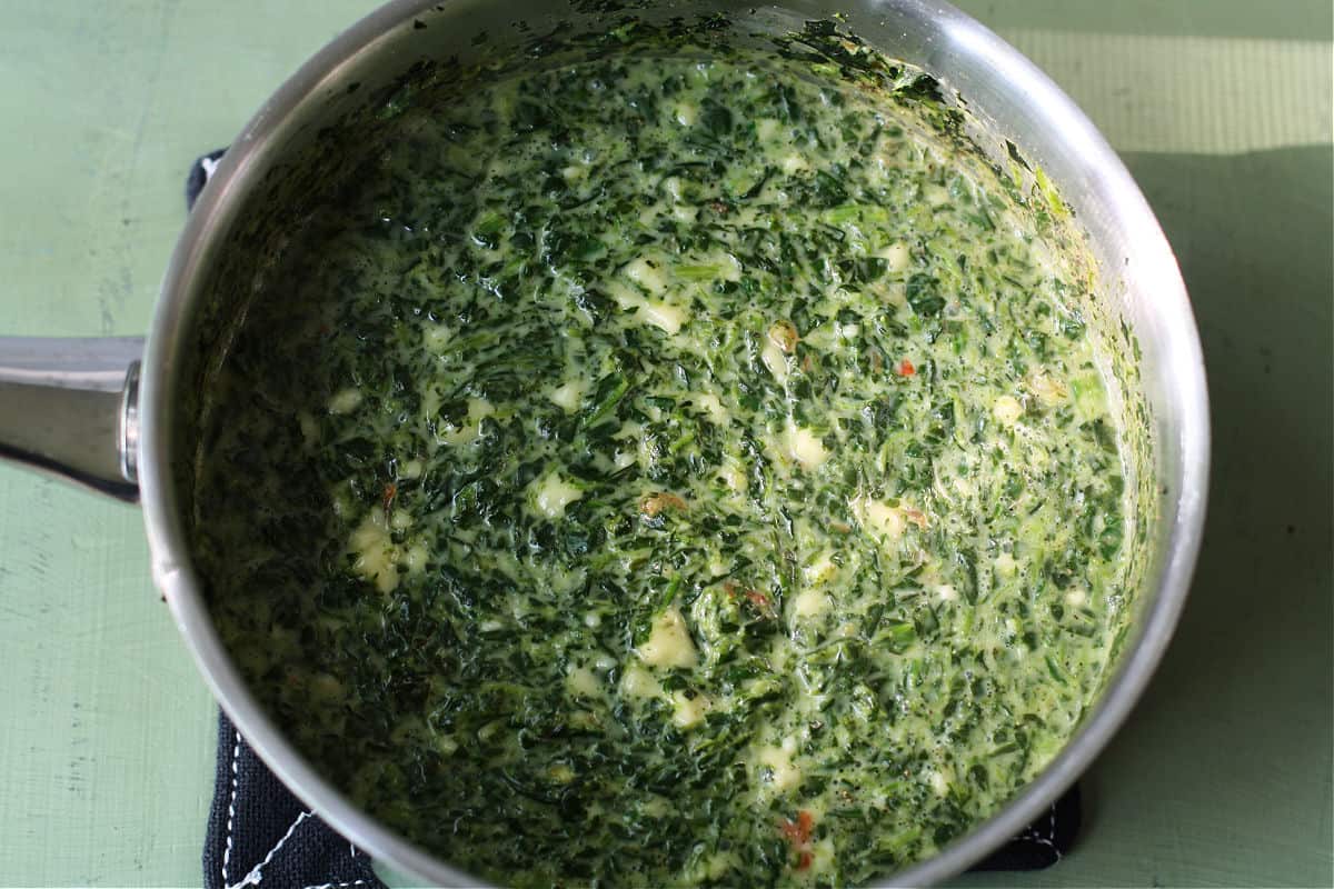 dairy free spinach dip in a pot