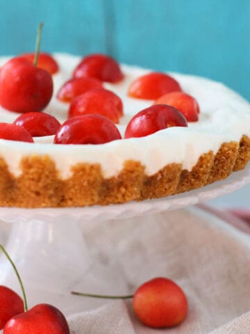 vegan no bake cheesecake with cherries