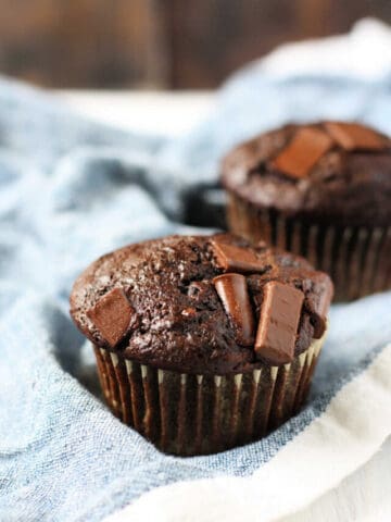 cropped-easy-vegan-chocolate-zucchini-muffins.jpg
