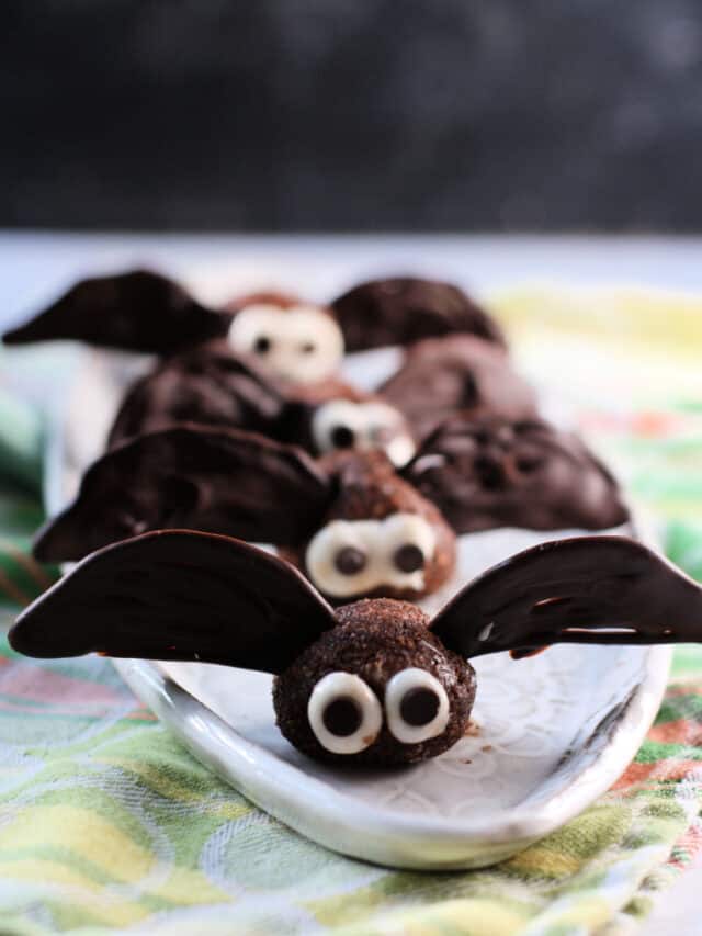 How to Make Halloween Bat Brownie Bites