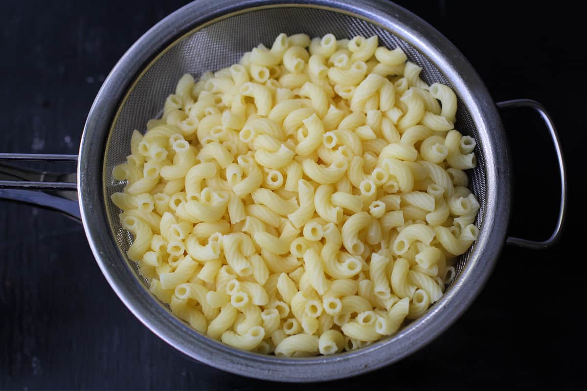 gluten free macaroni in strainer