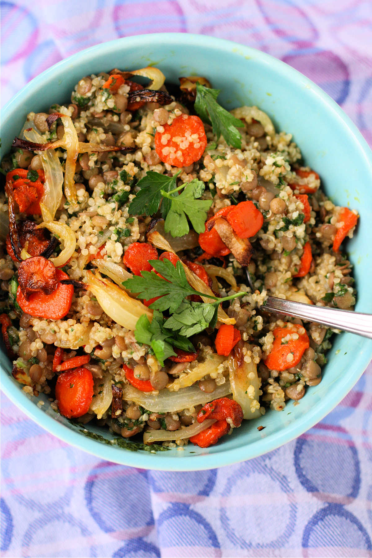 vegan quinoa lentil salad