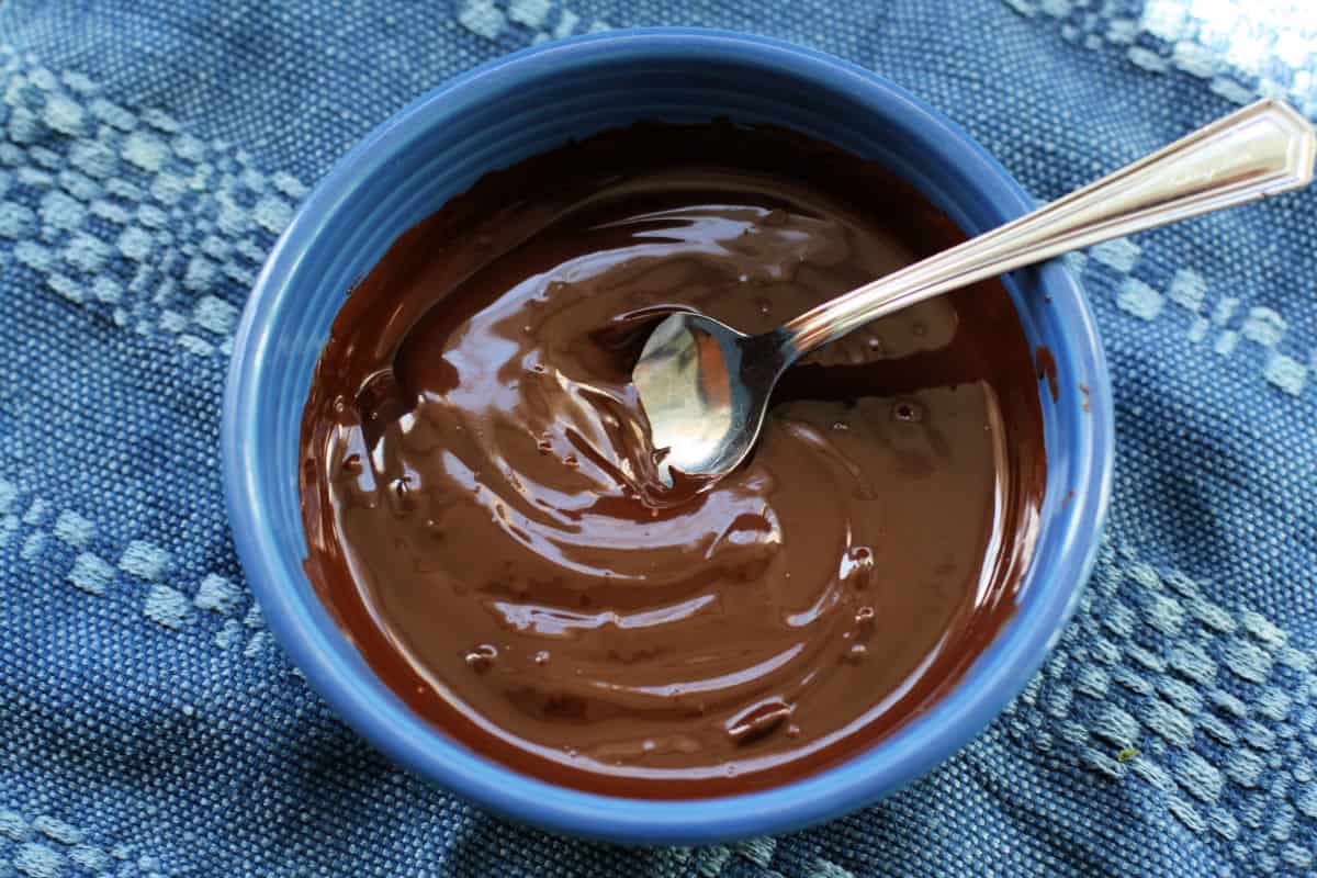 melted dairy free chocolate (2)
