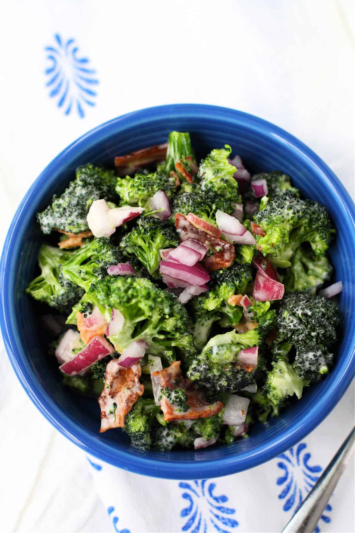 broccoli salad with bacon and red onions