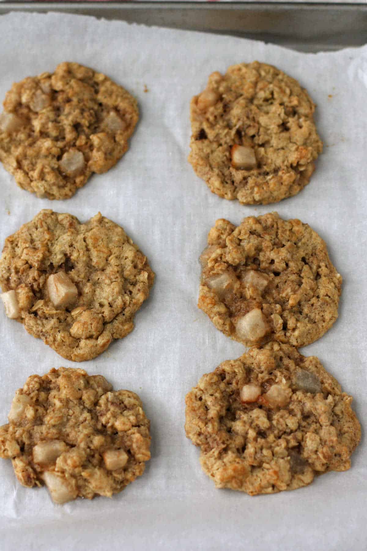 baked pear oatmeal cookies