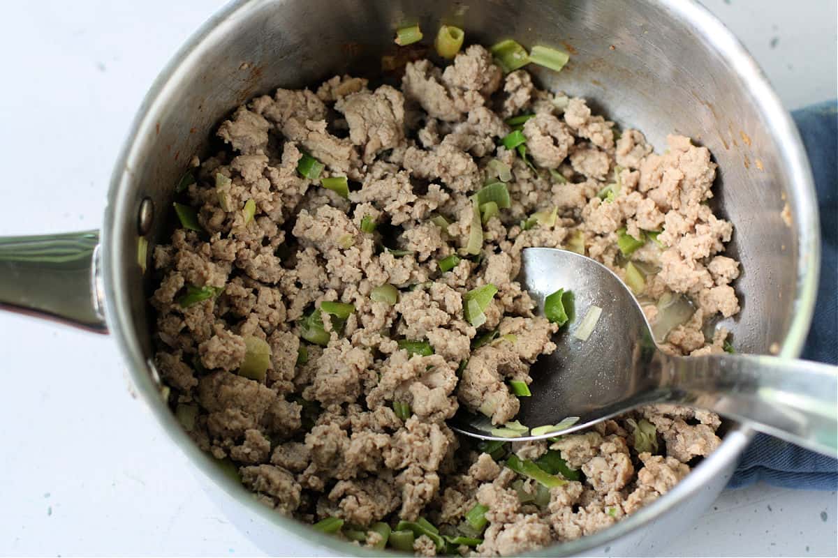 cooked ground turkey and green onions
