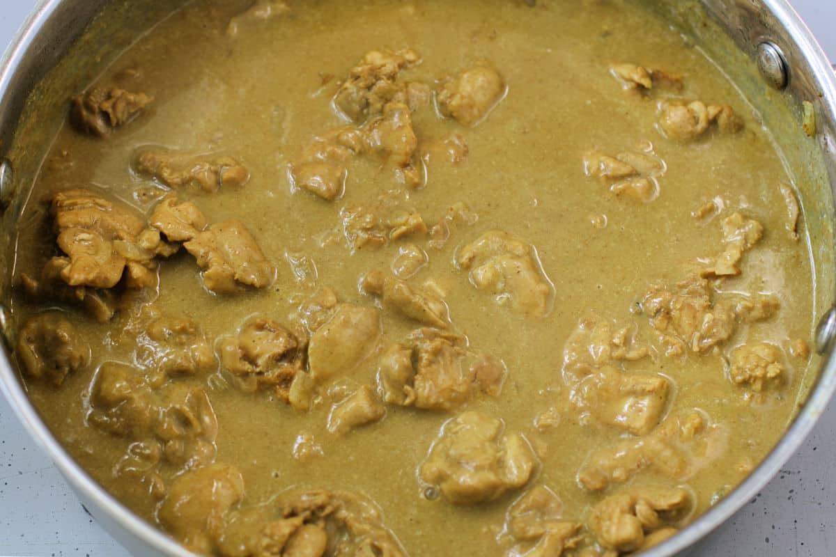 dairy free chicken curry in pan