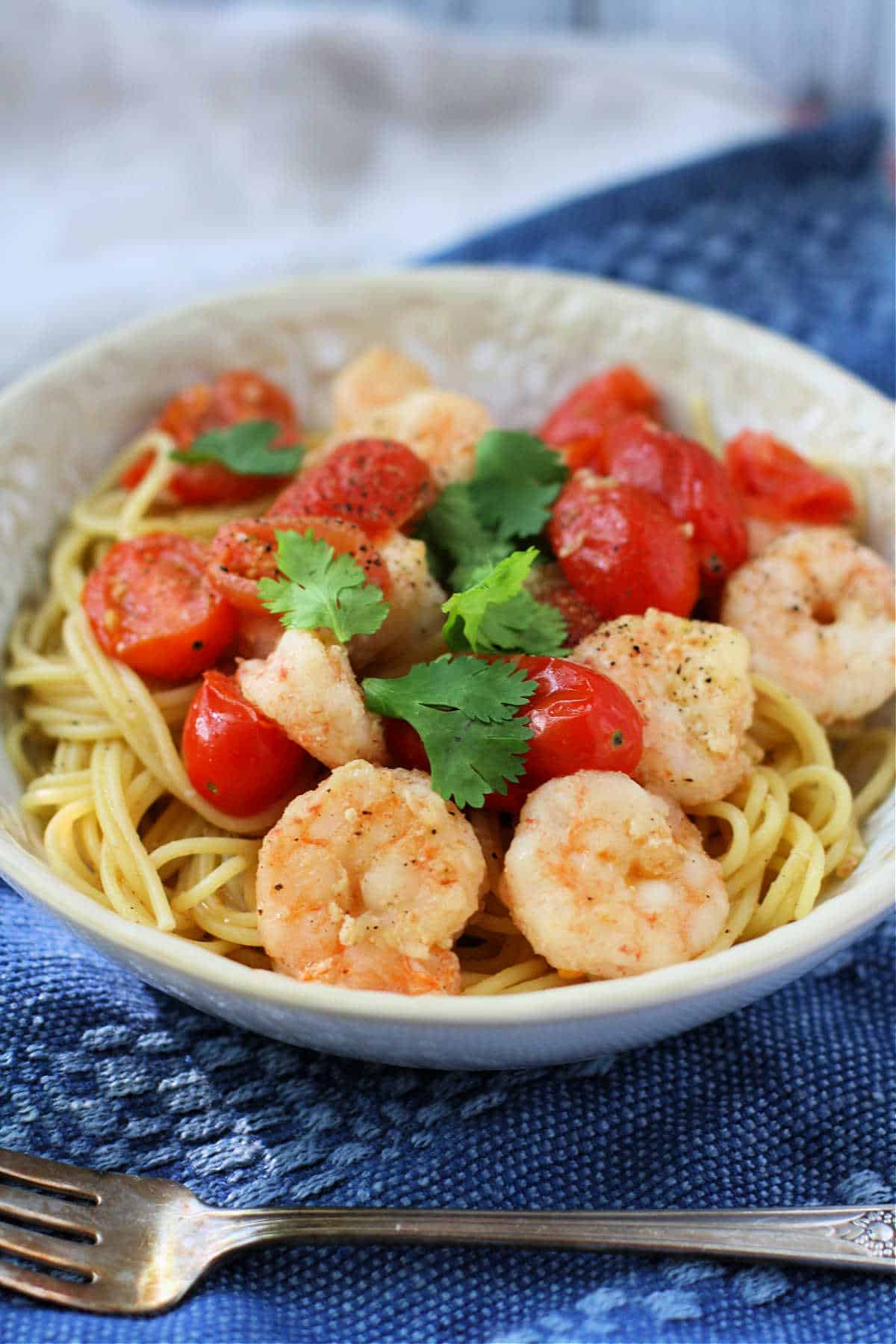 easy shrimp and tomato pasta