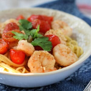 gluten free garlic shrimp and tomato pasta