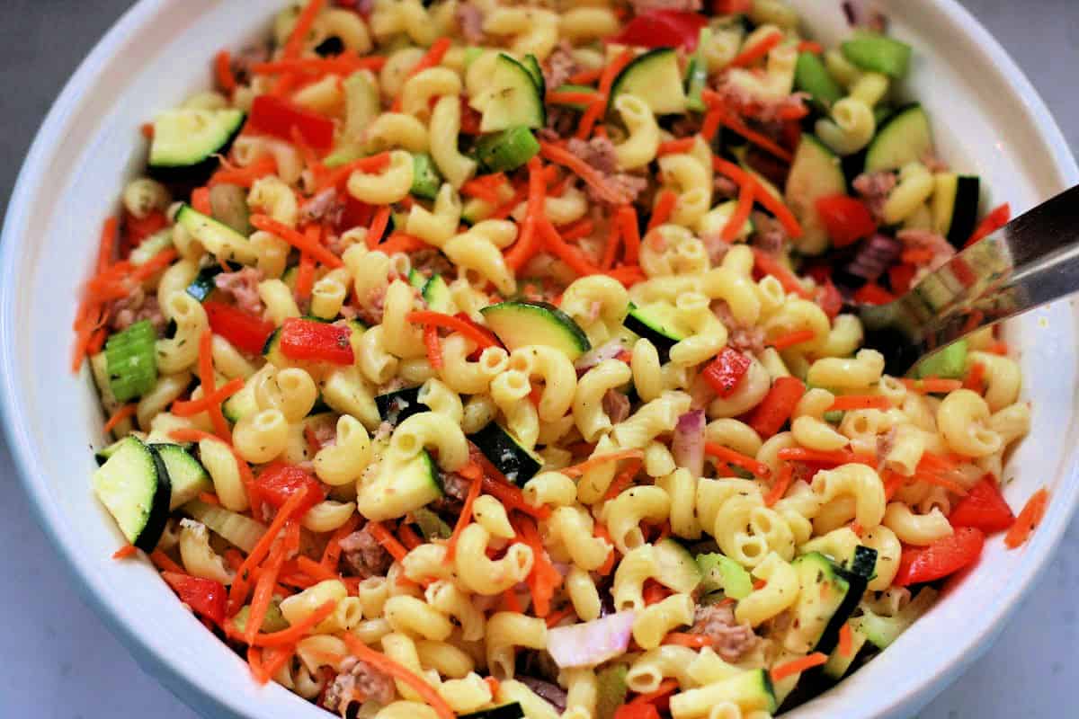 gluten free pasta salad after mixing