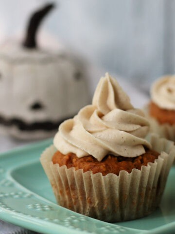 gluten free vegan pumpkin spice cupcakes