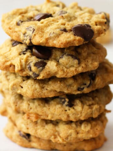 gluten free vegan toasted coconut chocolate chip oatmeal cookies